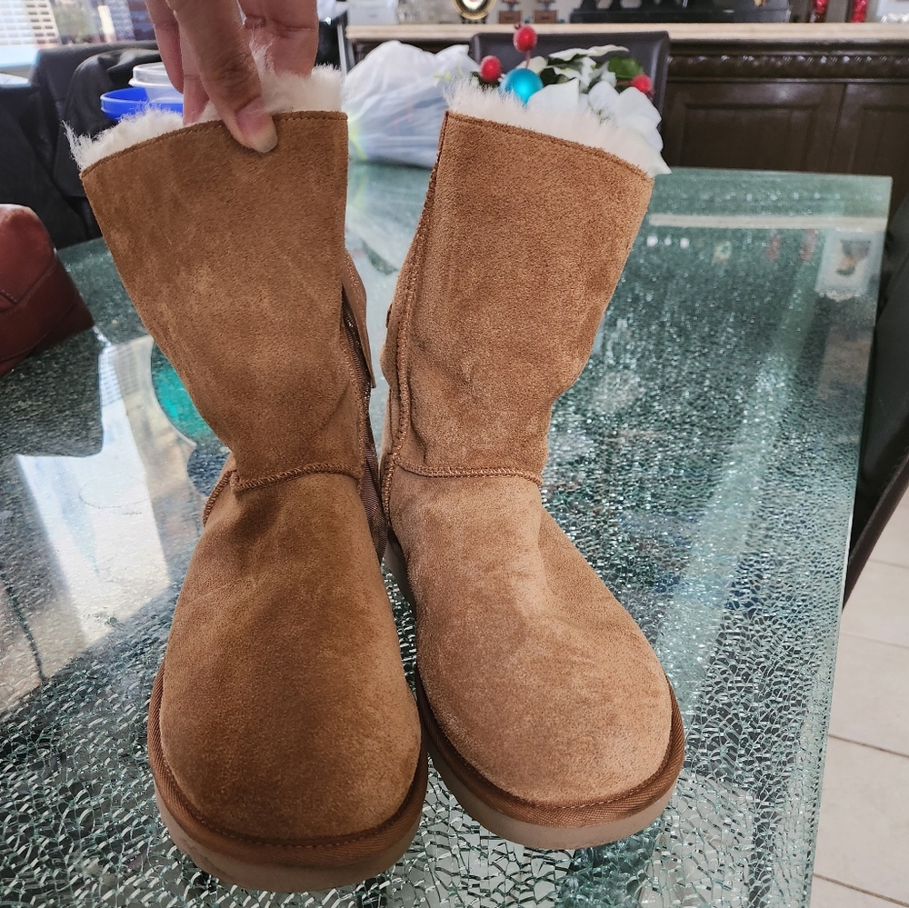 UGG Women's W Bailey Bow Ii Fashion Boot
